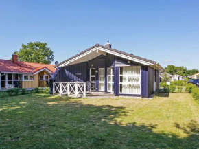 5 person holiday home in GROEMITZ, Grömitz